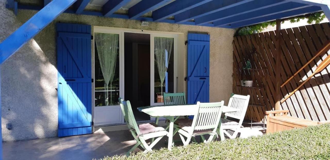 Gite Douceur De Vivre Saint-Avaugourd-des-Landes Buitenkant foto