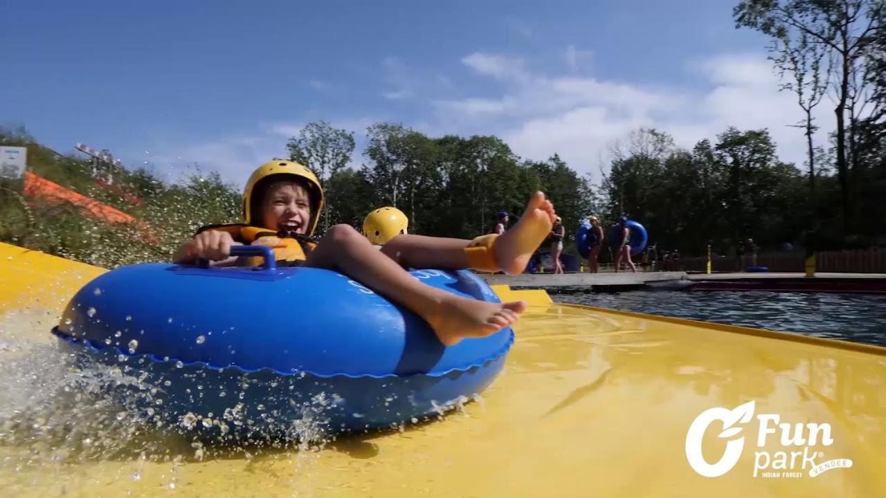 Gite Douceur De Vivre Saint-Avaugourd-des-Landes Buitenkant foto